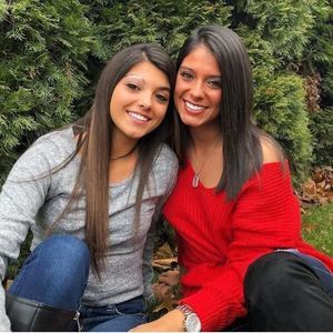 Meet your Posher, Joann